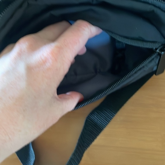 Adidas crossbody bag - Picture 6 of 6